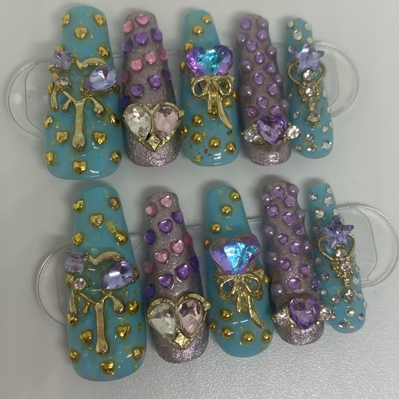 Color Changing and Metallic Handmade Press On Nail Set Purple - Picture 12 of 16
